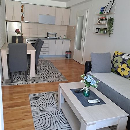 Apartman Park Zvornik Eksteriør billede